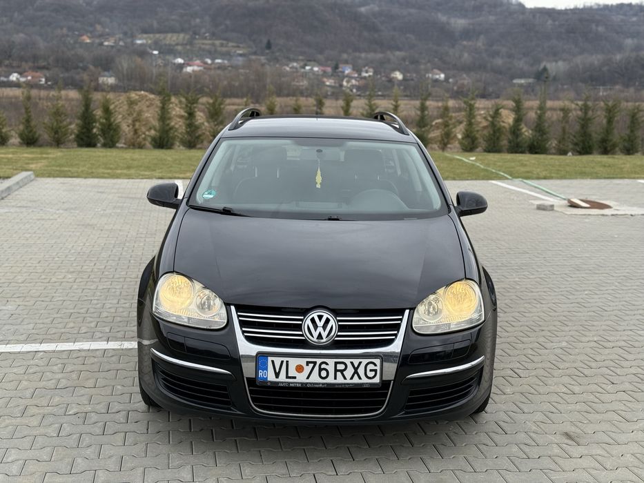 Volkswagen Golf 5 2009 1.9 TDI 105CP