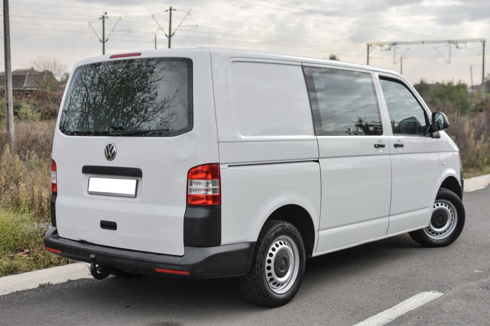 Volkswagen Transporter VAN 2.0TDI 140Cp-Euro5-2015-Clima-Carlig-