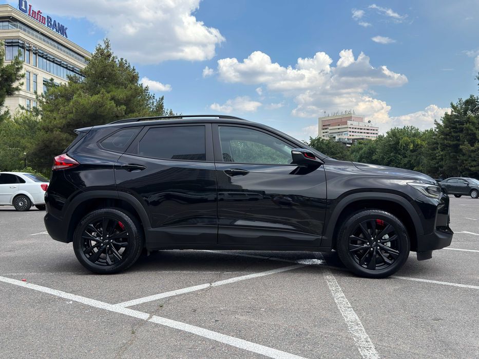 Tracker Redline Китай