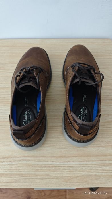 Обувки Clarks нови