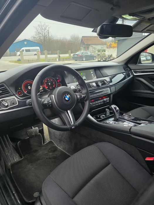 BMW SERIA 5 F10 520d