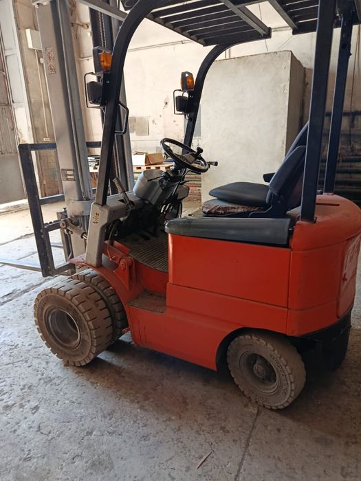 Эл.погрузчик HELLI. г/под 1.5 тн, h= 4.5 м