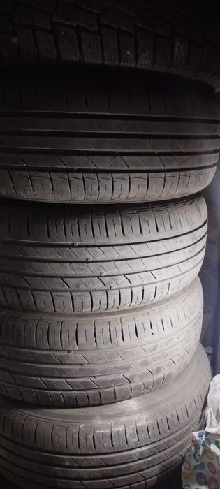 Продам комплект дисков с шинами