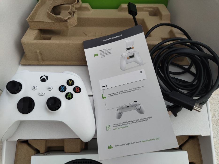Xbox series s 512gb абсолютно новый