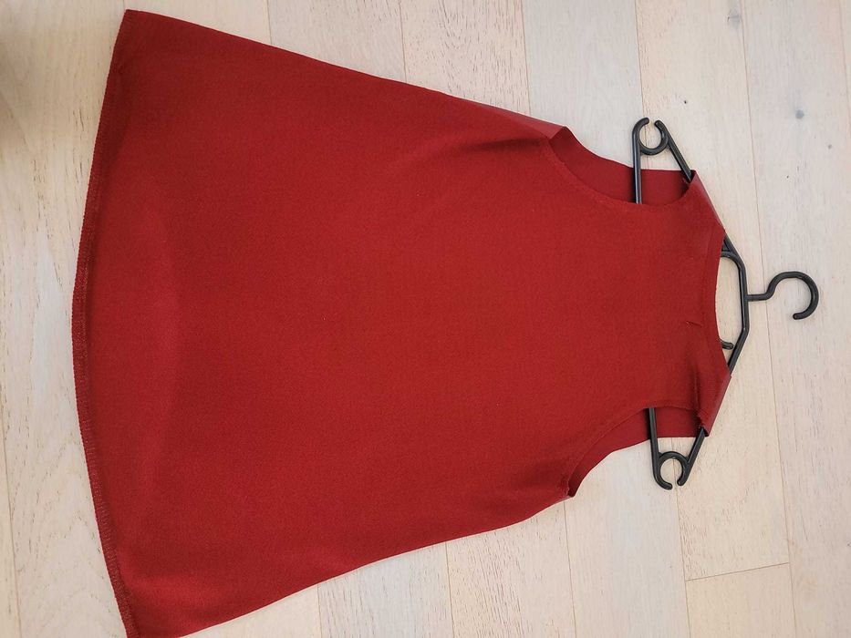 bluza grena fara maneca Zara