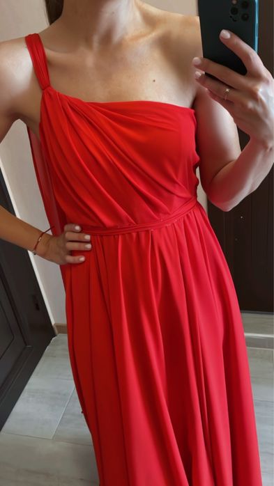 Официална рокля