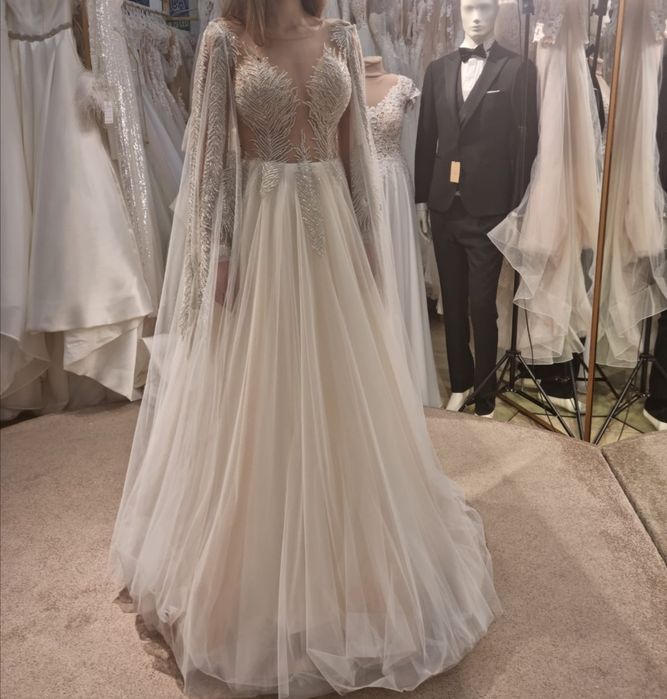 Vând rochie de mireasă