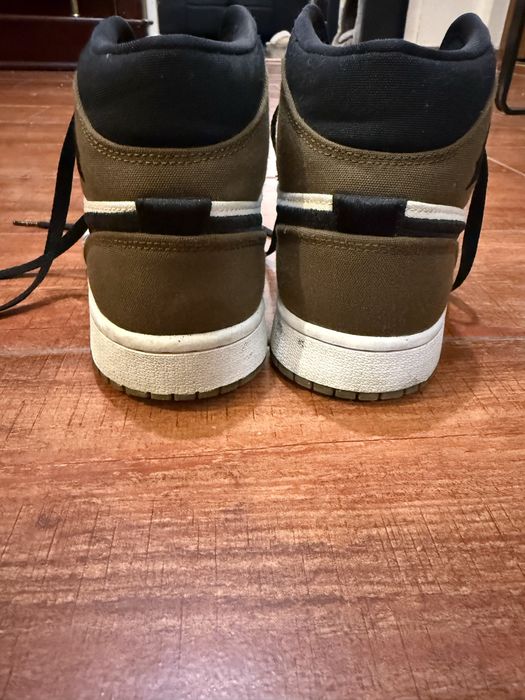JORDAN 1 mid "olive toe"