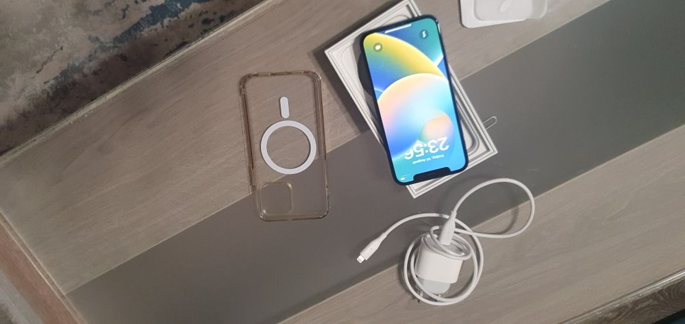IPhone 12 Blue 64 Gb impecabil