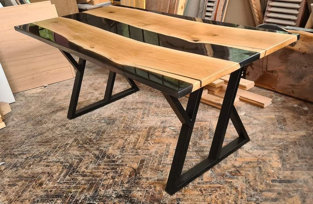 Холна маса трапезна маса от масив и епоксидна смола