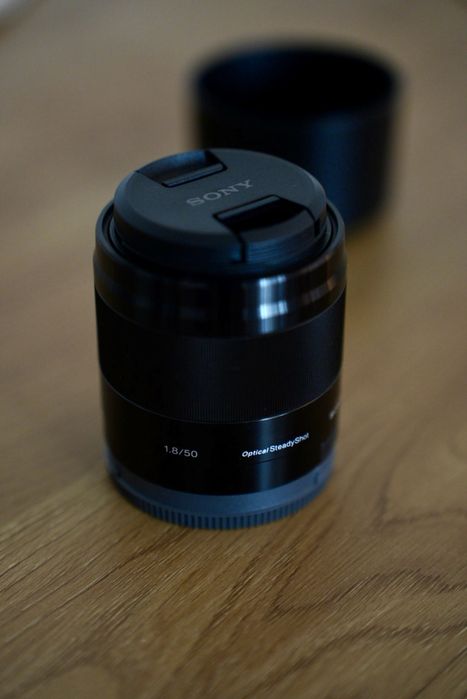 Sony E 50mm f/1.8 OSS (SEL50F18) – Impecabil, în garanție