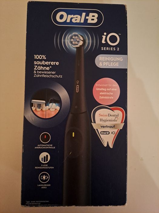 Periuța de dinți electrică Oral-B iO Series 2