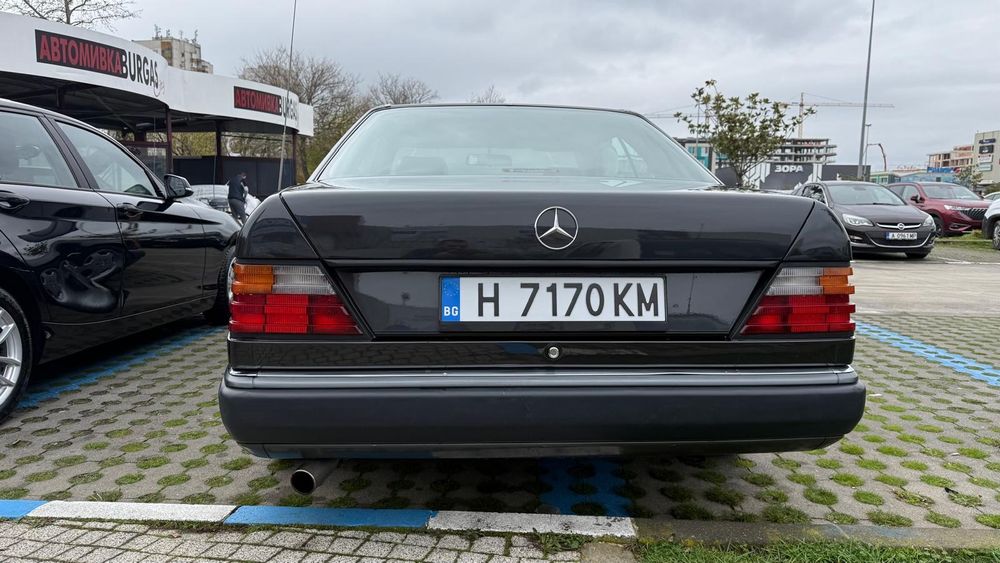 Mercedes Benz W124