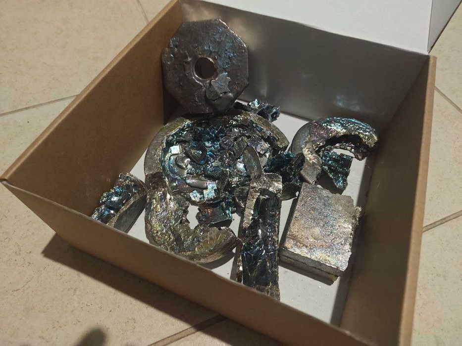 Vând bismut metalic pur – 5.1 kg