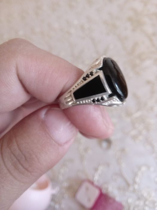 Uzuk Perstin serebro