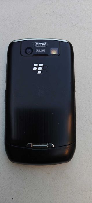 BlackBerry 8900 Javelin Black