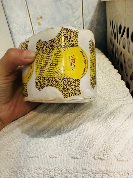 Лента для наращивания ногтей