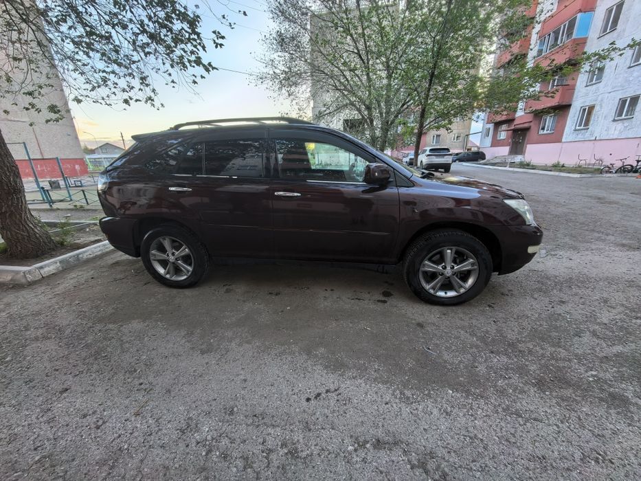 Продам лексус 350
