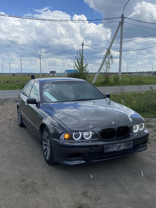 Продам BMW 528i e39