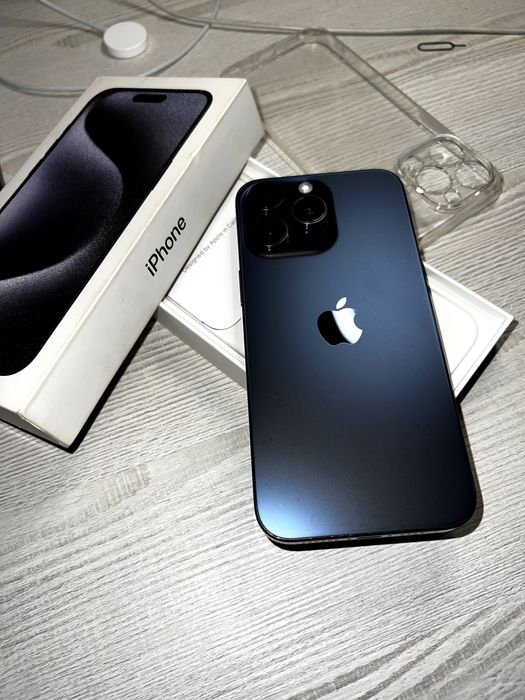 iPhone 15 Pro Max / Blue Titanium / 256gb