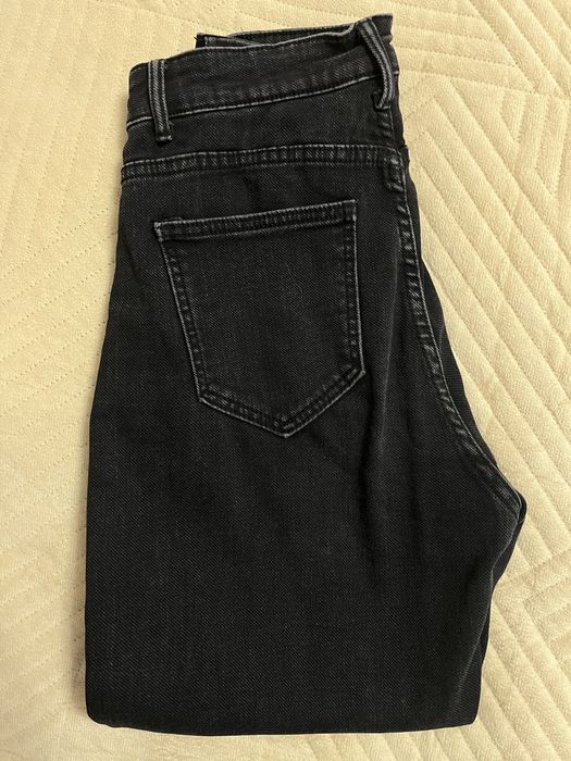 Джинсы черные мом