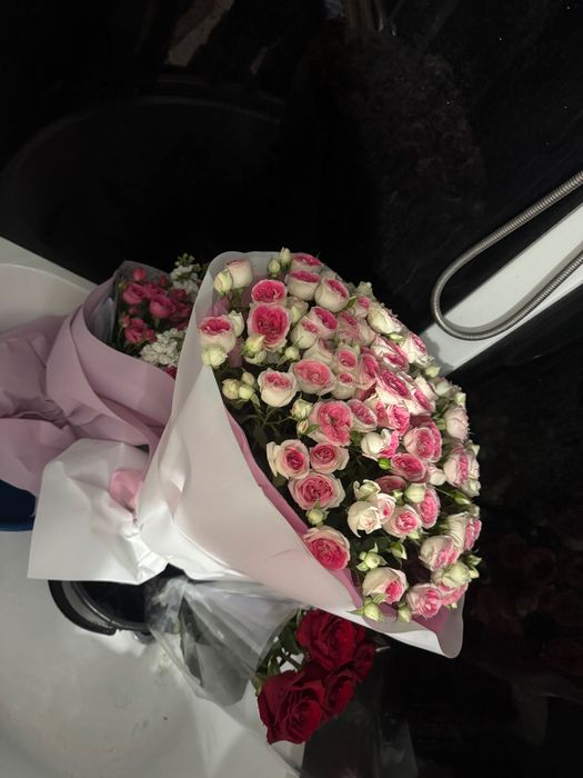 Продам букеты, цветы