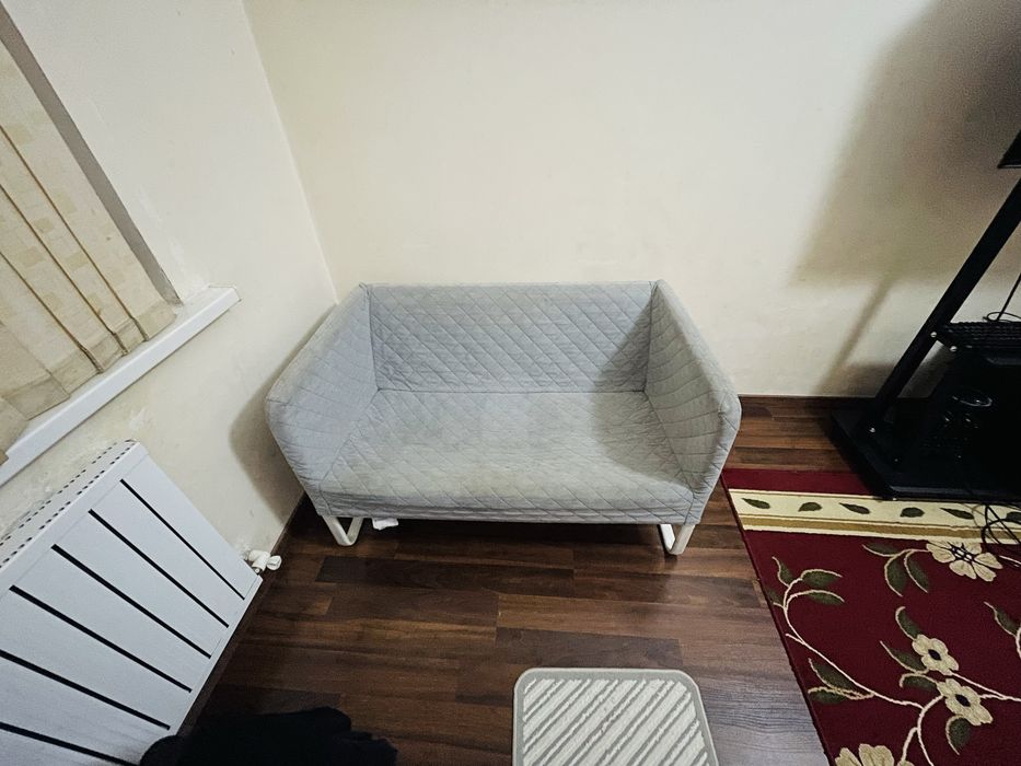 Срочно диван продается IKEA