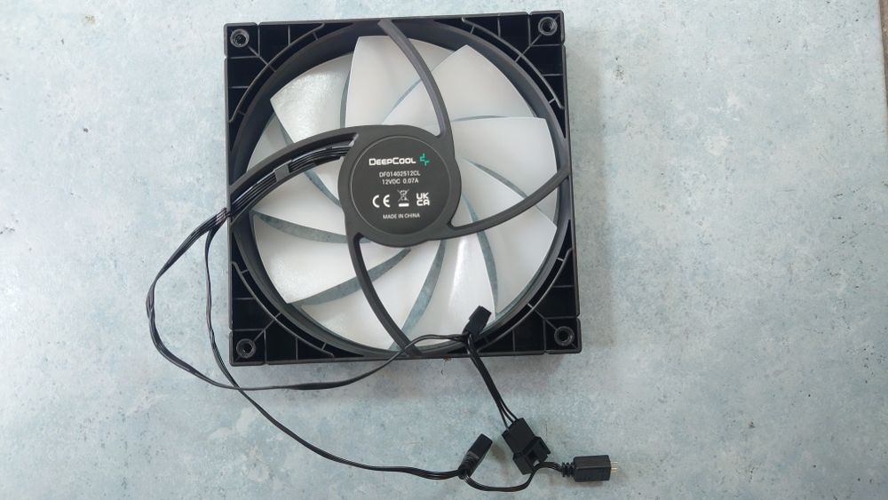 Вентилятор корпуса RGB 14см