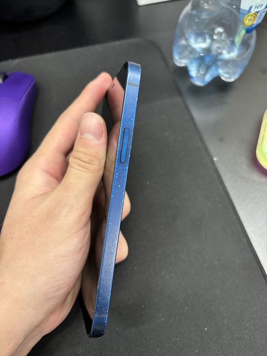 Iphone 12 в хорошем состоянии