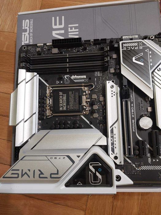 Intel Core i9 13900K + Asus Prime Z790-A Wi-Fi DDR5