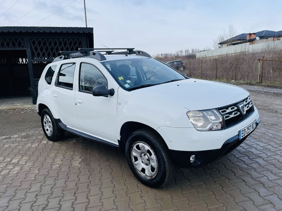 DACIA DUSTER 4x4 1.5 110 cp Euro 6 clima Posibilitate plata RATE
