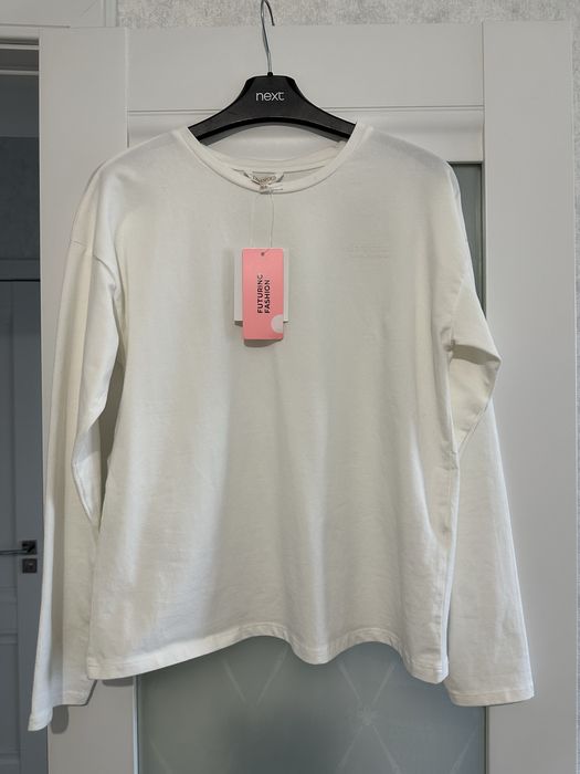 Вещи на девочку рост 146