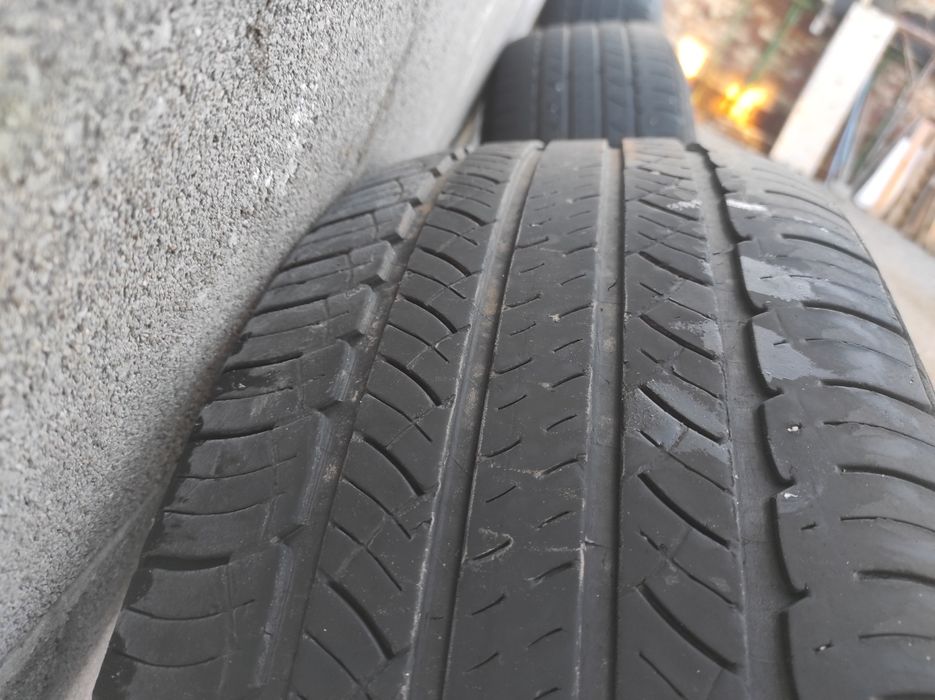 235/65/17 4бр Michelin