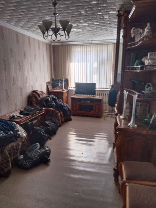 Продам 3 комнатную. Янгихаетском районе. Спутник. Феруза .