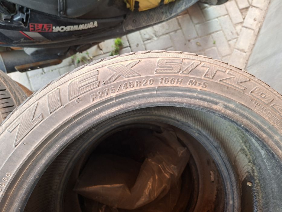 Б/у шина P275/45R20 106H M+S