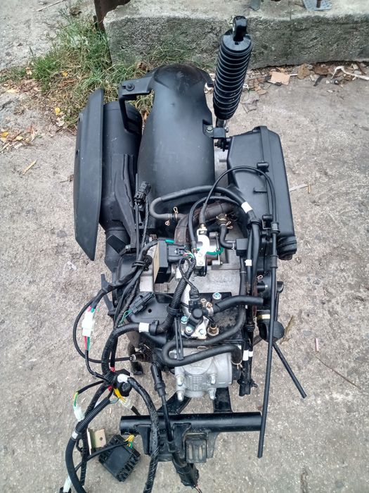 SYM Fiddle IV 50 E5 скутер 2021 г. Модел на части