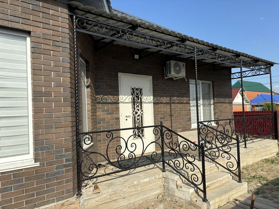 Козырек над входом навес ферма