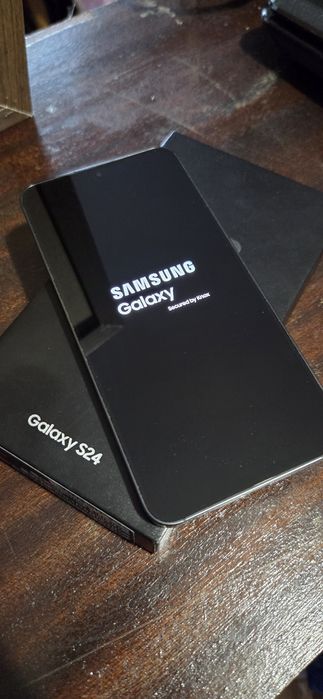 Samsung galaxy S24 256GB