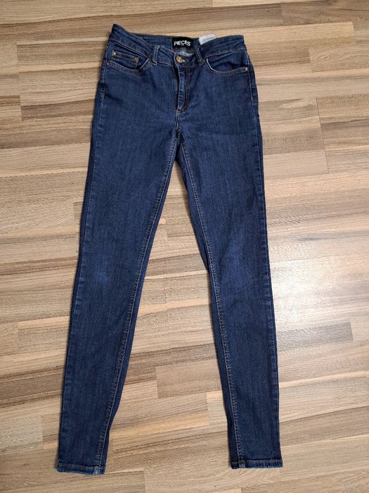 Blugi skinny, mărime S