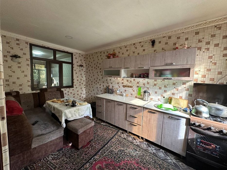 Uchastka sotiladi 4 sotok aeroport polivoy tomonda