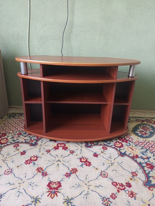 Продам тумбочку. В отличном состоянии