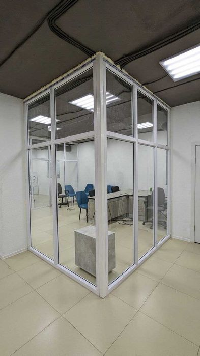 Стеклянные перегородки