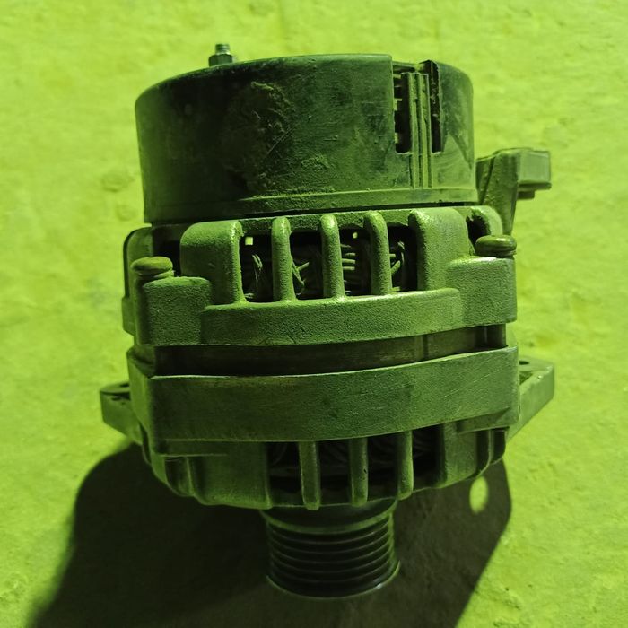 Запчасти тойота hilux