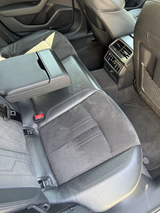 Audi A6 C8 Mild Hibrid usor avariat