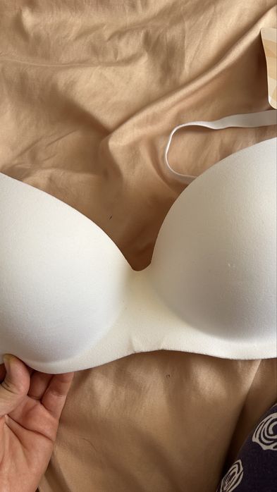 Продам бюстгалтер новый