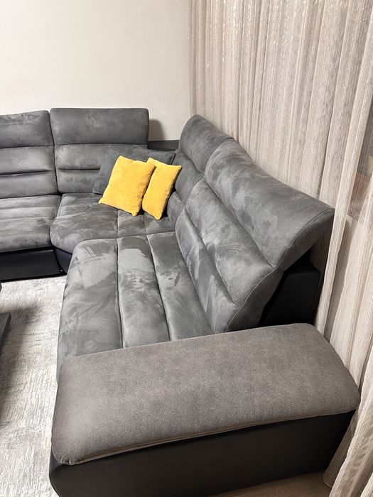 Ъглов диван разтегателен с холна маса