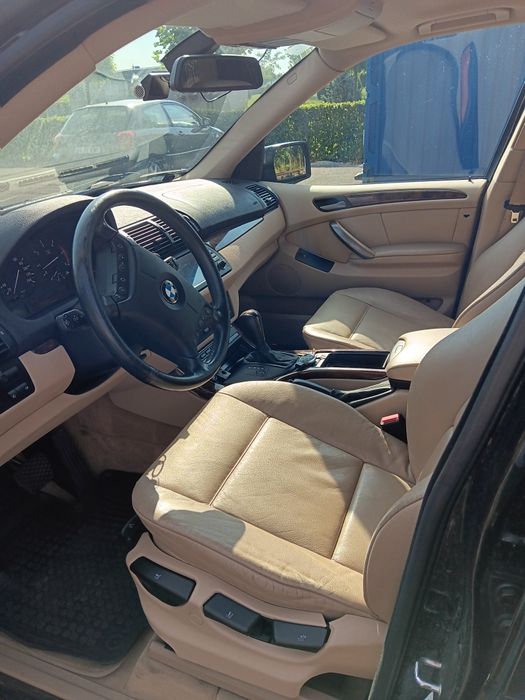 Vand BMWX5,E53,am 2004,237000km reali,f b, intretinuta