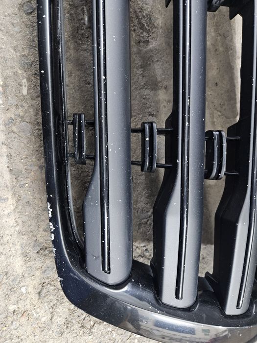 Решётка радиатора lc200