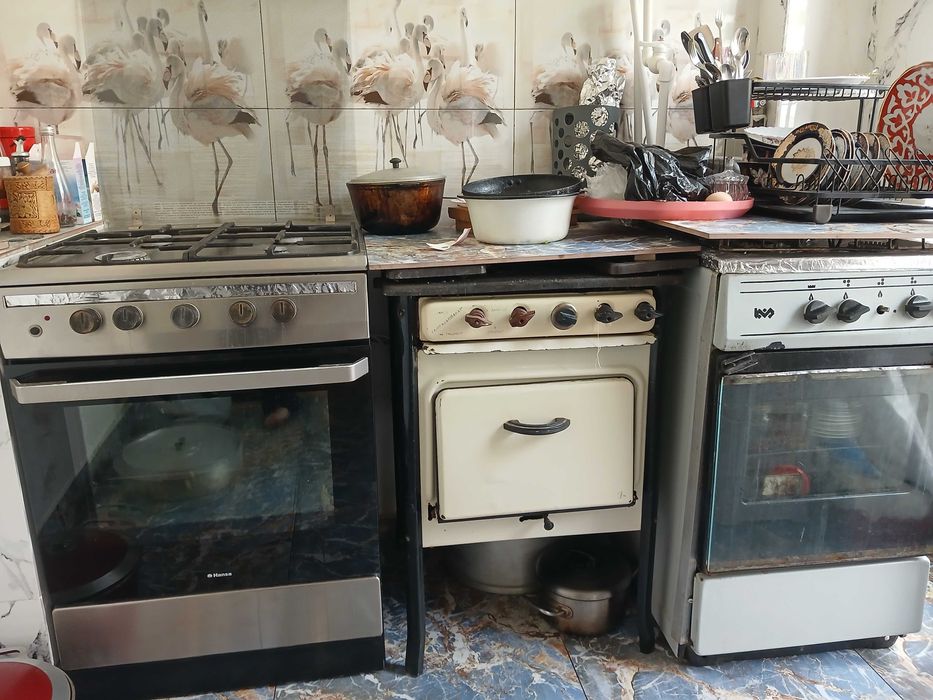 Газ плиты немецский российский , 3 шт срочно !