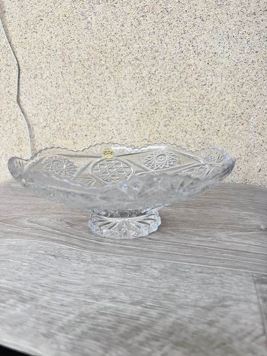 Хрустали продаю по штучно